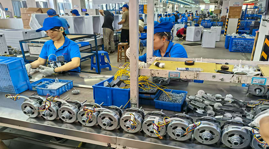 選擇靈活定制的合作伙伴，而非僅僅是制造商