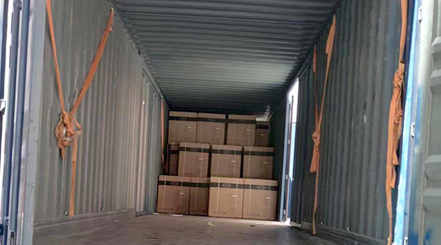 100臺12kg滾筒衣服烘干機(jī)裝柜完畢！順利出貨